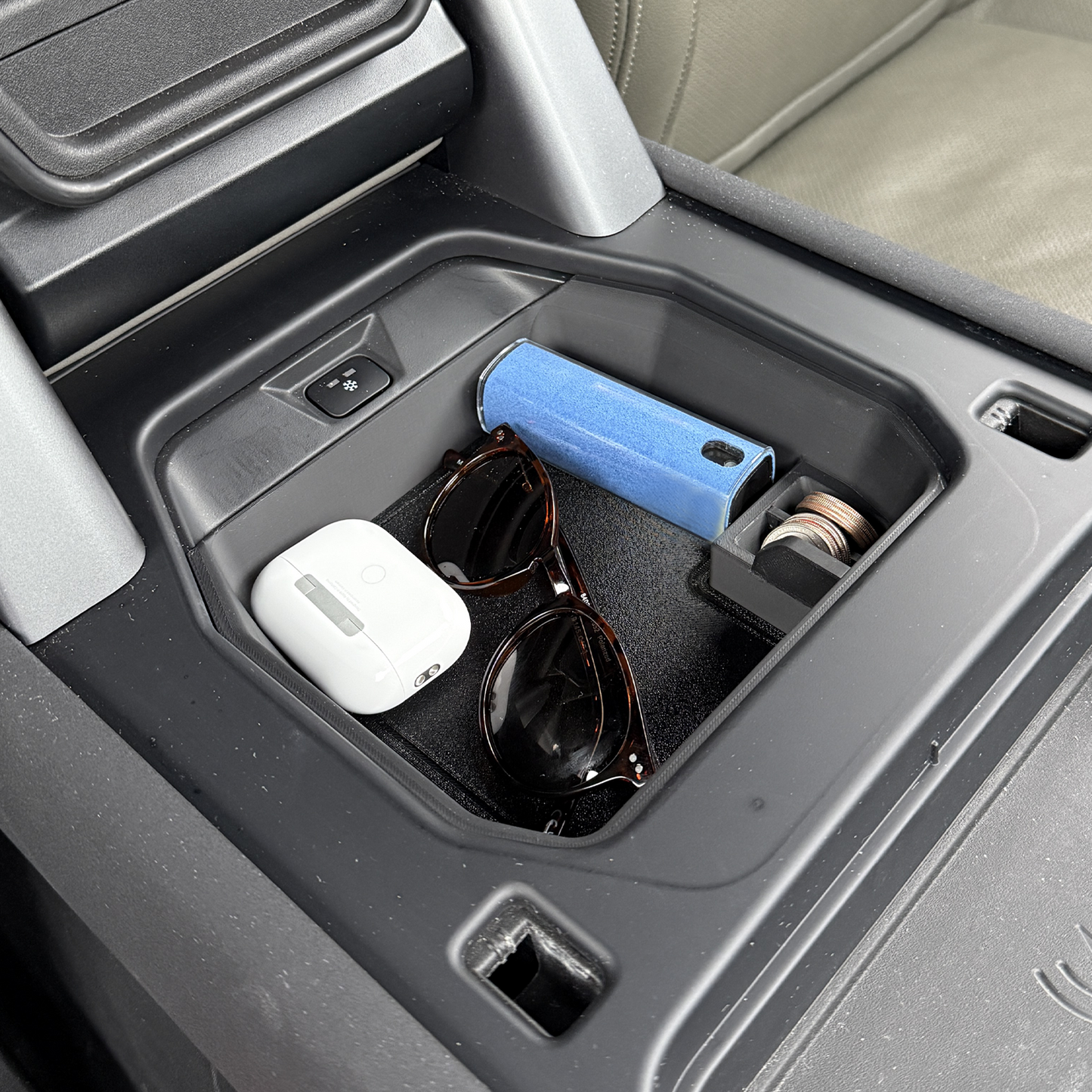 Defender Armrest Organizer